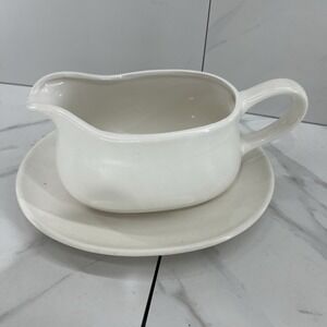 Vtg NEW Sauce Gravy Boat Bowl and Saucer  White Made by Over and Back from Japan